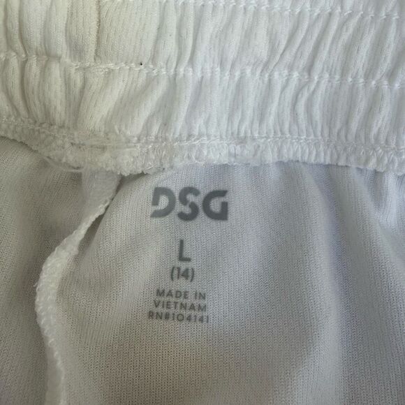 DSG MESH MID-RISE SHORTS GIRLS white color size L 14 NWT relaxed fit - Picture 4 of 5